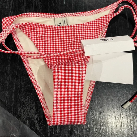 Triangl Red Bikini Bottom & Bag - Picture 1 of 3